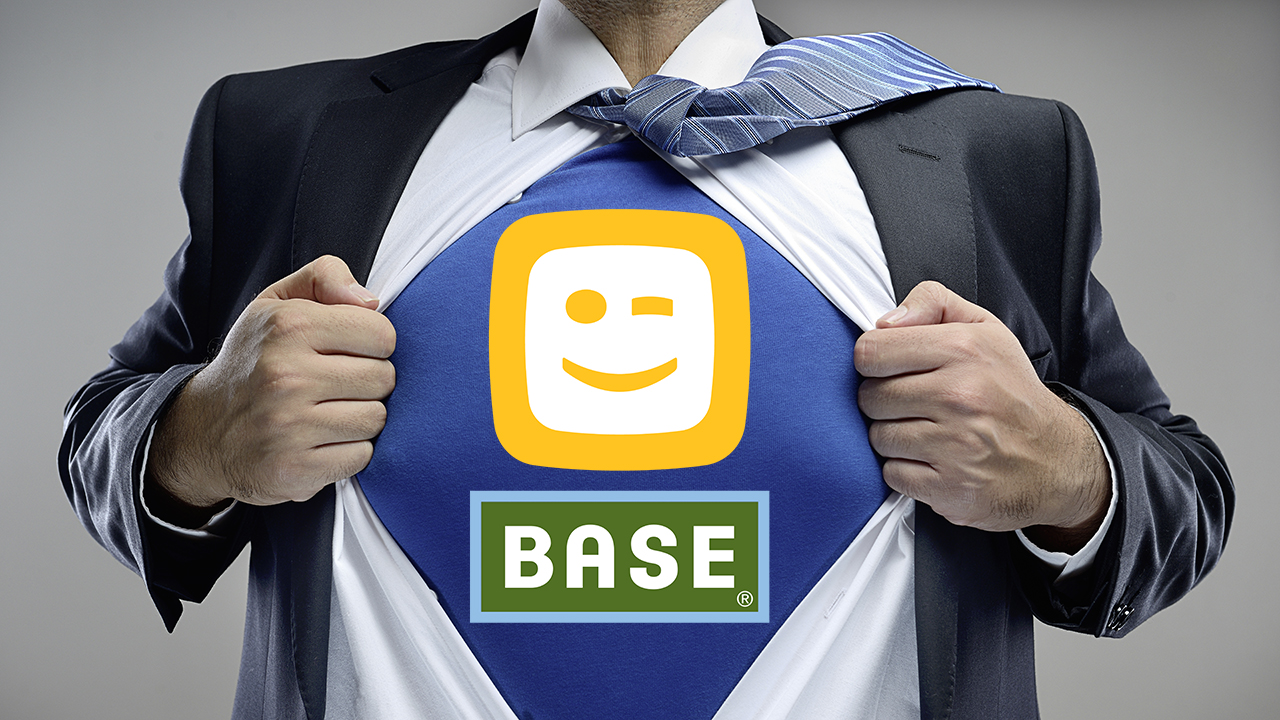 telenet neemt base over
